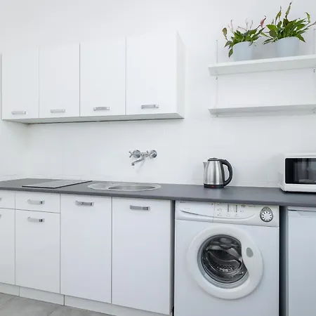 1-Bedroom Apartment - Dluga 65 Street Краків Екстер'єр фото